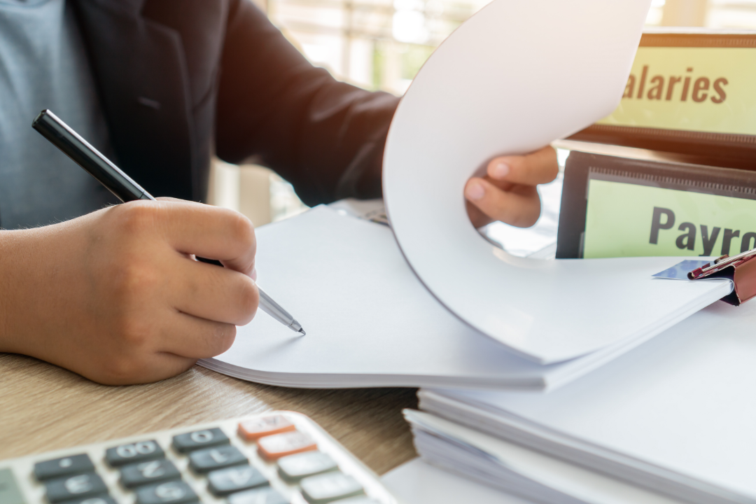Why Use Online Payroll Services